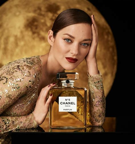 chanel no 5 campaign|Chanel no 5 perfume original.